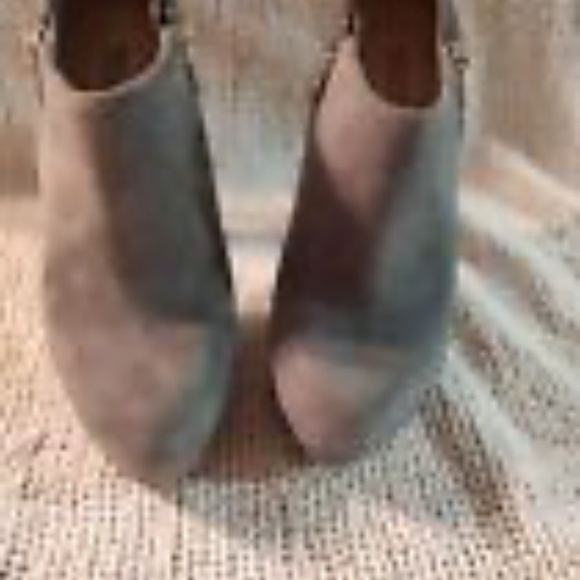 Michael Kors Heels Sammy Zip Booties Size 5-1/2 M, Suede, Leather - Picture 5 of 5